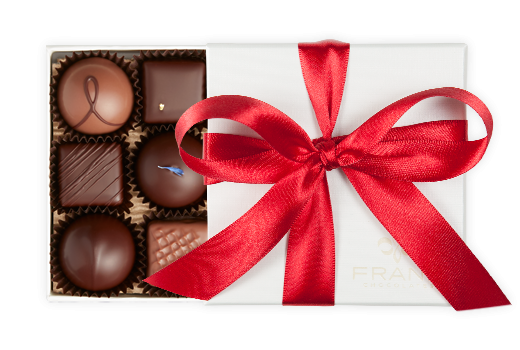 9pc-assorted-truffles-ivory-red