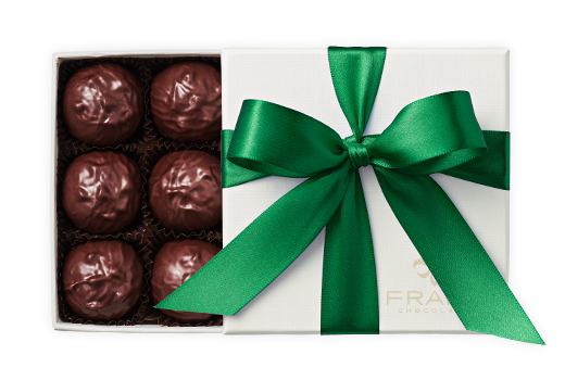 9pc-whiskey-truffles-ivory-forestgreen-FY24